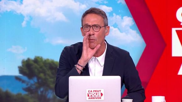 "Vous nous mettez dans une merde noire !" : Julien Courbet gêné en prenant l'antenne en retard à cause de Laurent Gerra