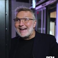 "On attend le petit nouveau !" : Laurent Ruquier apparaît pour la première fois sur BFMTV dans le spot de rentrée