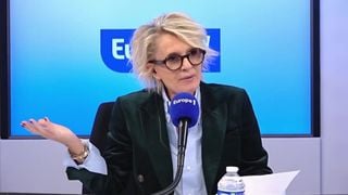 Audiences radio : Fiasco pour Sophie Davant sur Europe 1, France Inter paye cash l'éviction de la quotidienne de Charline Vanhoenacker