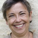 Manuela, 50 ans, éleveuse de poules d'ornement et candidate de la saison 19 de "L'amour est dans le pré" sur M6
