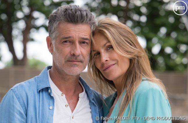 <span>Astrid Veillon et Stéphane Blancafort dans "Tandem : retour vers le passé" sur France 3 le 2 janvier 2024. </span>