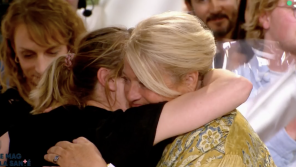 Avec "émotion" et "un peu de tristesse", Marina Carrère d'Encausse a fait ses adieux au "Magazine de la santé" sur France 5