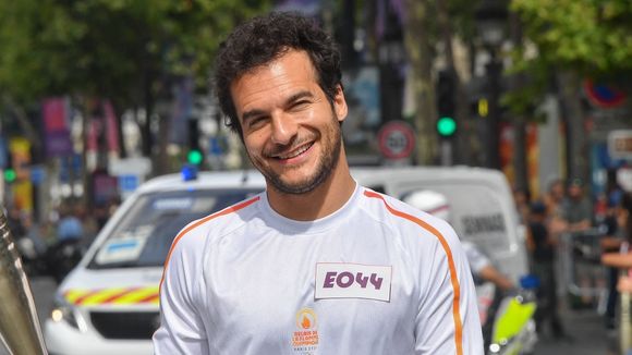 "J'en peux plus" : Le chanteur Amir répond aux téléspectateurs lassés d'entendre son titre en boucle pendant les JO de Paris 2024