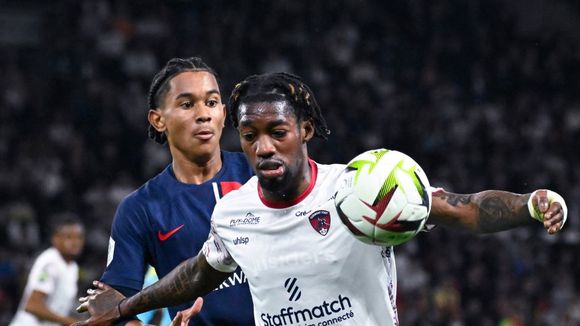 Ligue 1 de football : À trois jours du coup d'envoi du championnat, Canal+ signe un accord de distribution avec DAZN et renouvelle son partenariat avec beIN SPORTS