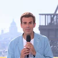 "On sait se serrer les coudes" : Jean-Baptiste Marteau réagit aux critiques sur le comportement de Thomas Sotto et l'ambiance dans les coulisses de "Télématin"