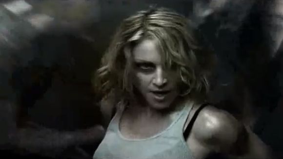 Le clip "Die Another Day" de Madonna