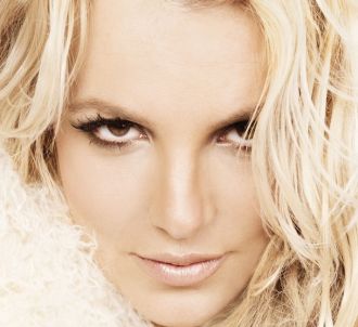 Britney Spears sur la pochette de l'album 'Femme Fatale'