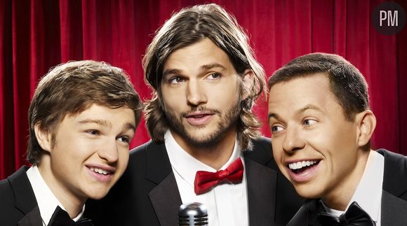 Angus T. Jones, Ashton Kutcher et Jon Cryer dans "Mon Oncle Charlie" saison 9