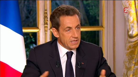 Zapping : Sarkozy cite la série "Borgia" dans sa leçon d'économie