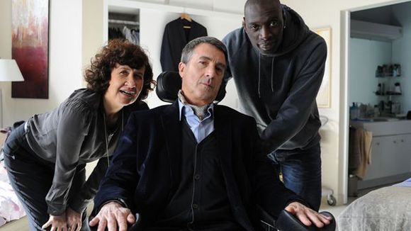 Le succès du film "Intouchables" irrite Libération