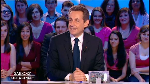 Nicolas Sarkozy dans "Le Grand Journal" de Canal +.