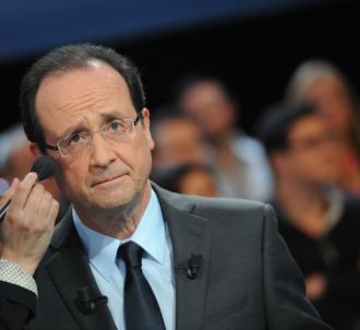 François Hollande, sur le plateau de l'émission 'Des...