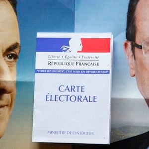 Les affiches de Nicolas Sarkozy et François Hollande