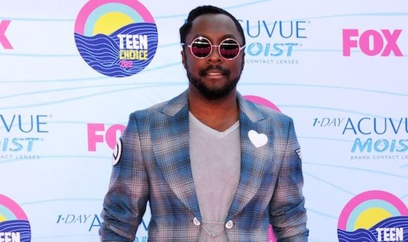 will.i.am travaille à un télé-crochet pour les ingénieurs avec Simon Cowell