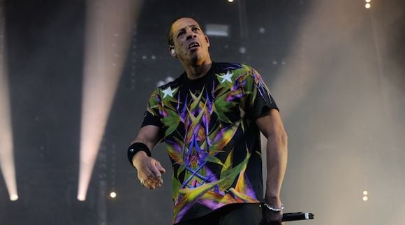 JoeyStarr a été hospitalisé après un malaise dû à une surconsommation d'alcool