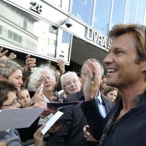 Laurent Delahousse va-t-il réussir à imposer son idée d'une large tranche d'informations le dimanche à 19 heures ?