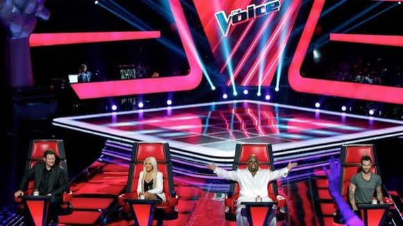 Audiences US : "The Voice" saison 3 a écrasé "The X Factor" saison 2