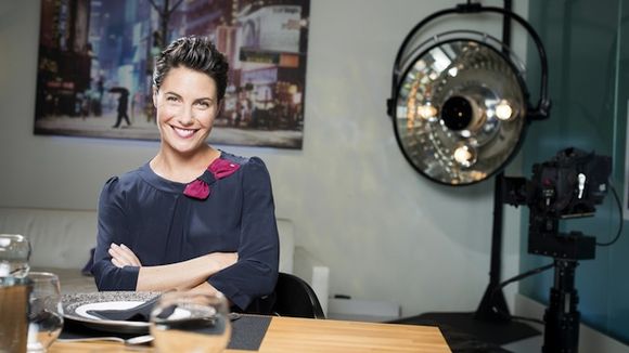 "C à vous" : Alessandra Sublet va laisser sa place à 5 animateurs de France Télévisions