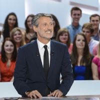 Libération se paye coup sur coup "Le Grand Journal" d'Antoine de Caunes