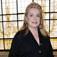 Catherine Deneuve : "Alain Delon se croit détenteur de la vérité"