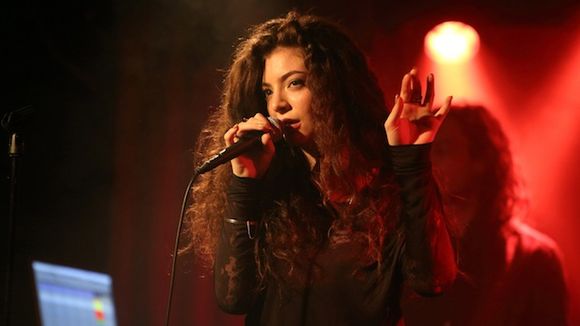 La révélation Lorde tacle David Guetta : "Il est dégoûtant !"