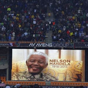 Les sud-africains ont rendu hommage à Nelson Mandela