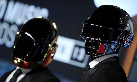 Daft Punk domine les ventes d'albums et de singles sur iTunes