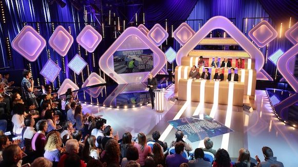 Audiences : Laurent Ruquier perd 500.000 téléspectateurs avec son "Emission pour tous"