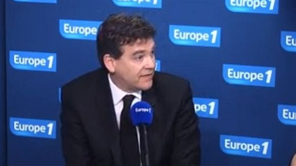 Vente de SFR : Arnaud Montebourg grille Vivendi