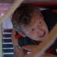 "Fort Boyard" : Le nageur Amaury Leveaux tétanisé par des serpents