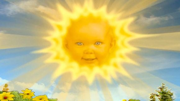 Le bébé-soleil des Teletubbies dévoile son identité !