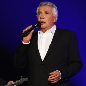 Michel Sardou porte plainte pour "usurpation d'identité"