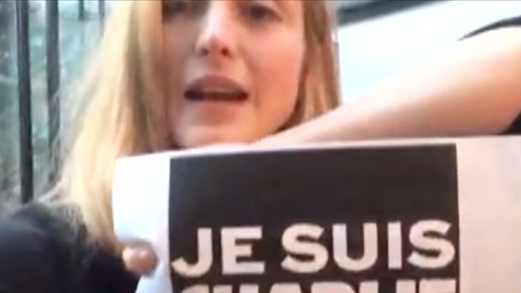 "Je suis Charlie" : De nombreuses célébrités soutiennent "Charlie Hebdo"