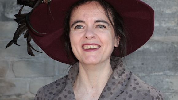 Amélie Nothomb : "L'adaptation d'Hygiène de l'assassin ? Je suis sortie de la salle tellement c'était mauvais !"