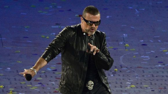 Décès de George Michael : CStar et RTL modifient leur programmation