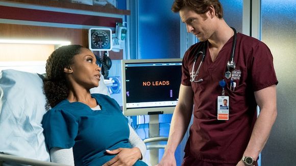 Audiences : "Chicago Med" signe un très mauvais bilan pour sa saison 1 sur TF1