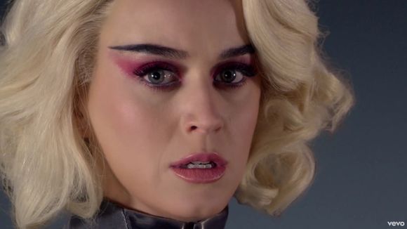 Le clip "Chained to the Rhythm" de Katy Perry