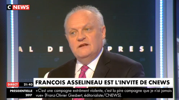 François Asselineau tacle Dupont-Aignan