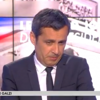 Olivier Galzi surpris en plein bug sur CNews : "J'ai mon pic à 200.000 qui s'éloigne"