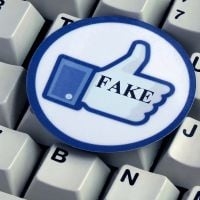 "Fake news" : Facebook supprime 30.000 comptes en France