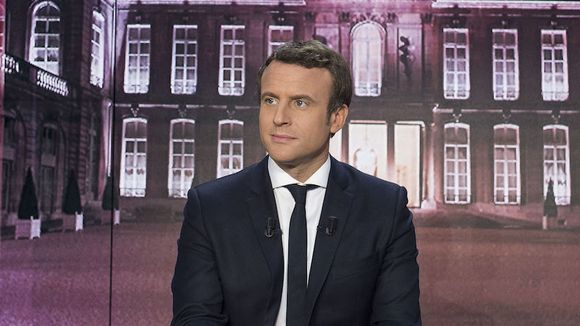 Temps de parole : Le camp Macron inquiété par ses nouveaux soutiens