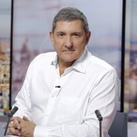 Yves Calvi pressenti pour reprendre l'access de Canal+