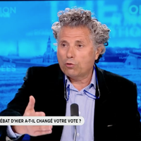 France Inter "a pratiqué une fellation intellectuelle" à E. Macron selon M. Goldnadel