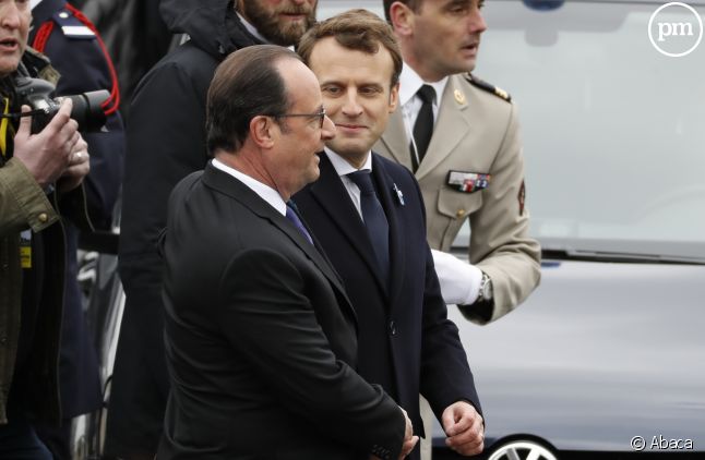 François Hollande et Emmanuel Macron, le 8 mai 2017.