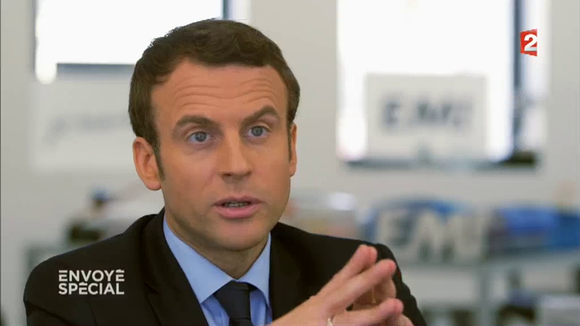 Emmanuel Macron : "Les commentateurs politiques ne servent pas à grand chose"