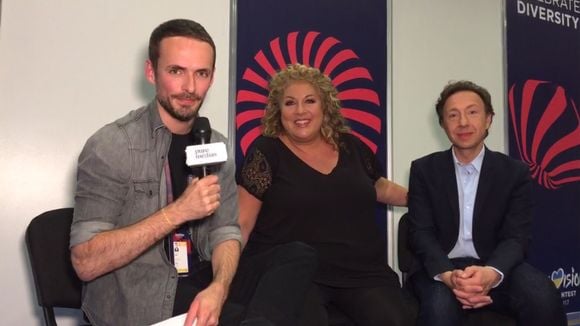 Stéphane Bern et Marianne James commentent la finale de l'Eurovision