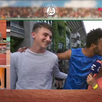 Roland Garros : Quand Maxime Hamou embrasse de force la journaliste Maly Thomas