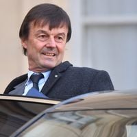 "Affaire Hulot" : "Le Canard Enchaîné" se paie "Ebdo"