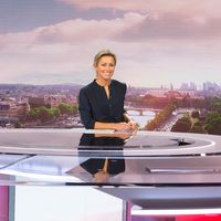 Audiences "20 Heures" : Anne-Sophie Lapix leader au plus haut, TF1 à son plus bas niveau de la saison