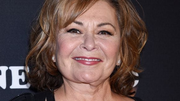 "Roseanne" : La star de la sitcom à succès publie des tweets racistes et antisémistes